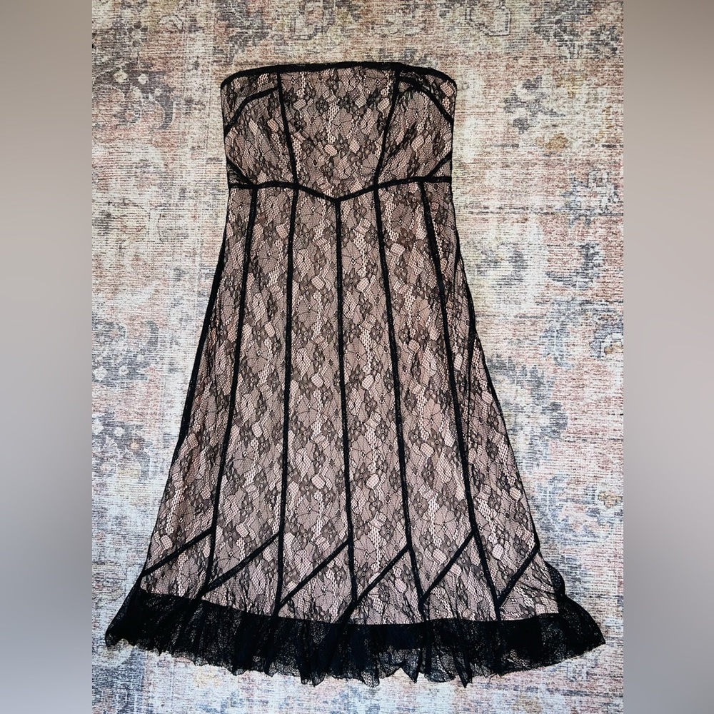 Vintage Urban Outfitters Strapless Lace Dress